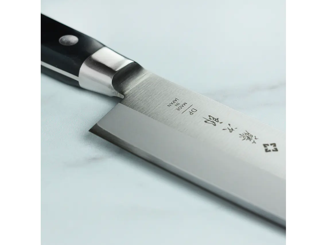 Cuchillo Kiritsuke. Acero VG10. Hoja 210 mm. 3