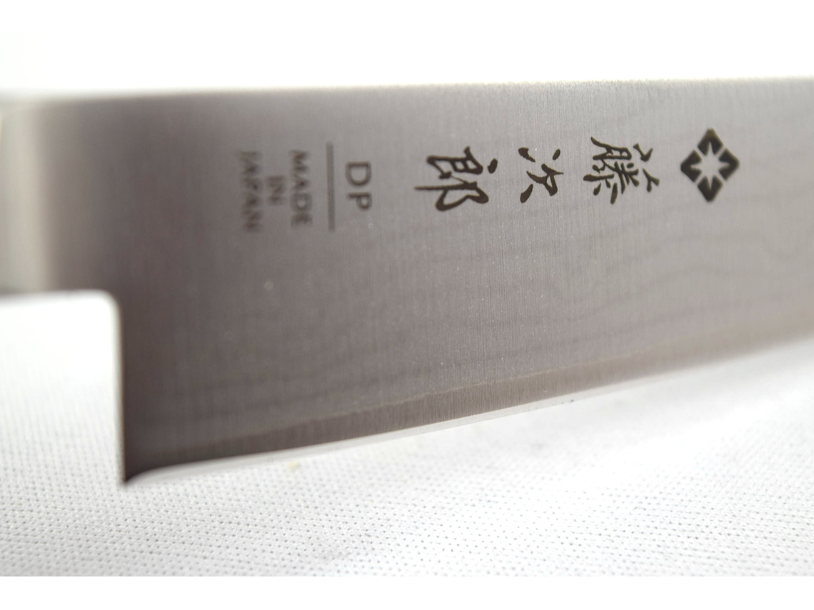 Cuchillo Santoku. Acero Damasco. Bolster. Hoja 170 mm. 2