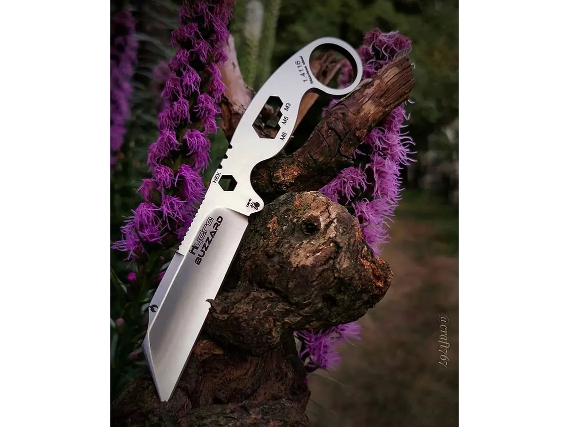 Karambit Buzzard White Hawk. Filo Liso. Hoja 8 cm. 3