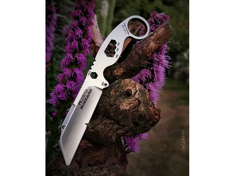 Karambit Buzzard White Hawk. Filo Liso. Hoja 8 cm. 3
