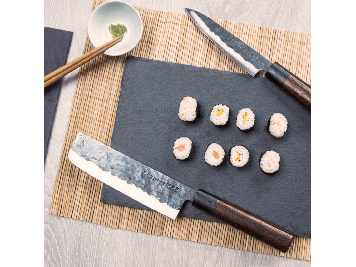 3 Claveles , Cuchillo USUBA OSAKA Verdurero, 18 cm. 3