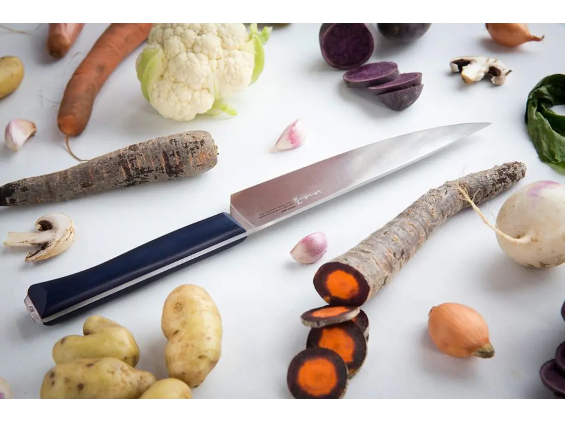 Cuchillo de Chef. Hoja 200 mm 4