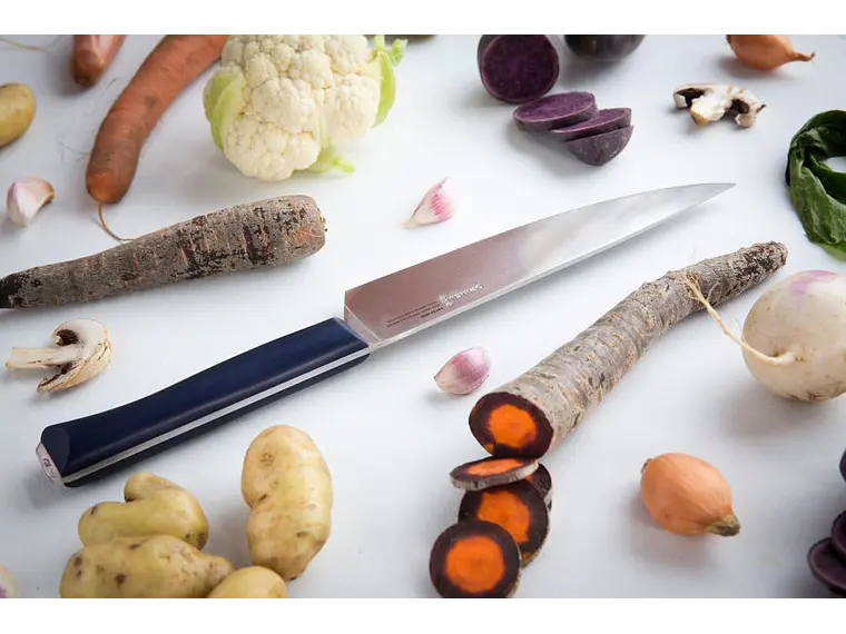 Cuchillo de Chef. Hoja 200 mm 4