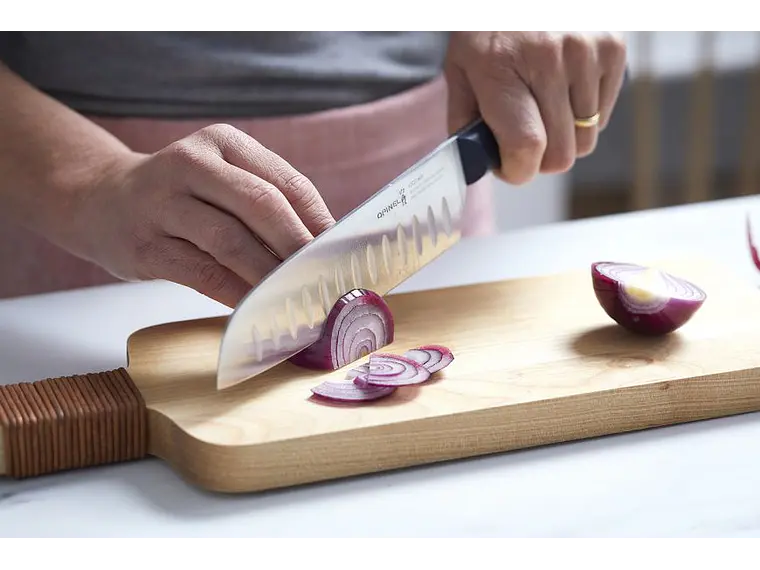 Cuchillo Santoku. Hoja 170 mm.  4