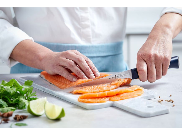 Cuchillo Fileteador. Hoja 180 mm. 2