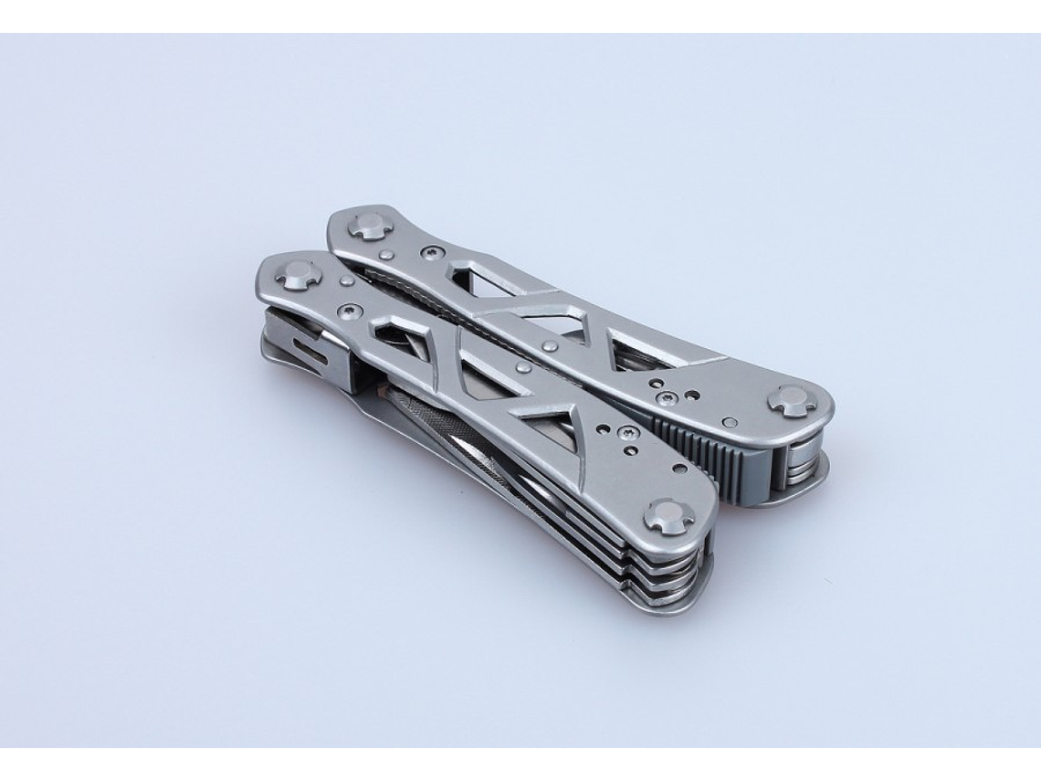 Multiherramienta G112. 9 funciones. 4