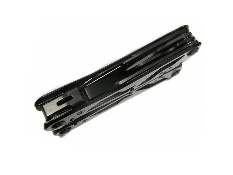 Multiherramienta G202B. 24 funciones. 4