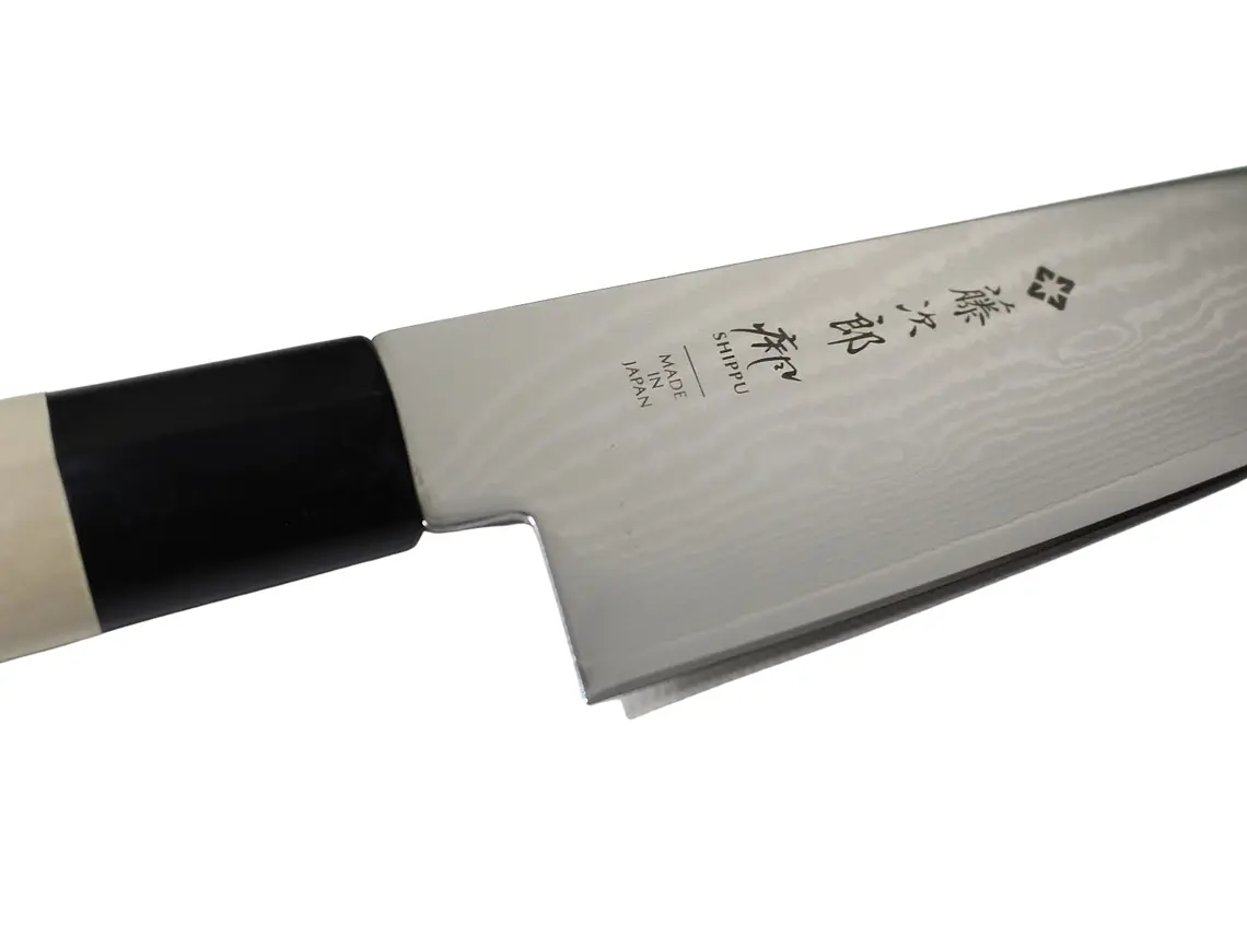 Cuchillo de Chef. Acero Damasco. Magnolia. Hoja 180 mm.  6