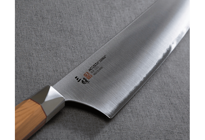 Mcusta Zanmai, cuchillo Gyuto hoja 210 mm 