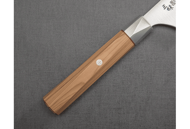 Mcusta Zanmai, cuchillo Santoku hoja 180 mm 