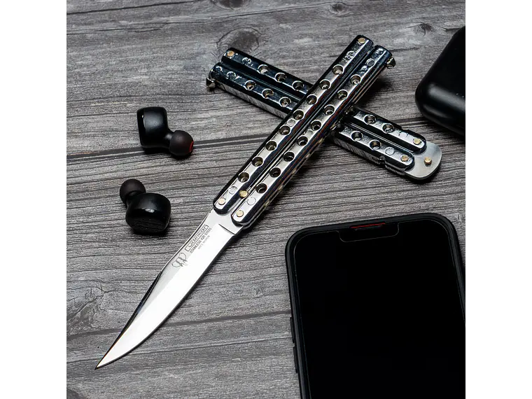 Balisong. Hoja 9 cm. 1