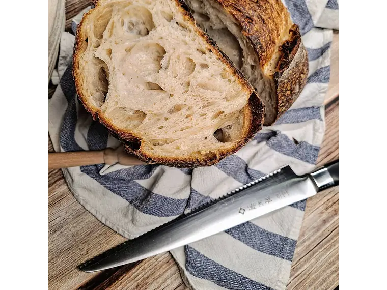 Cuchillo para Pan. Acero VG10. hoja 215 mm. 3