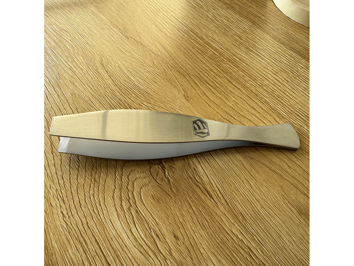 Pinza Saca Espinas. Punta Ancha. 15 cm. 1