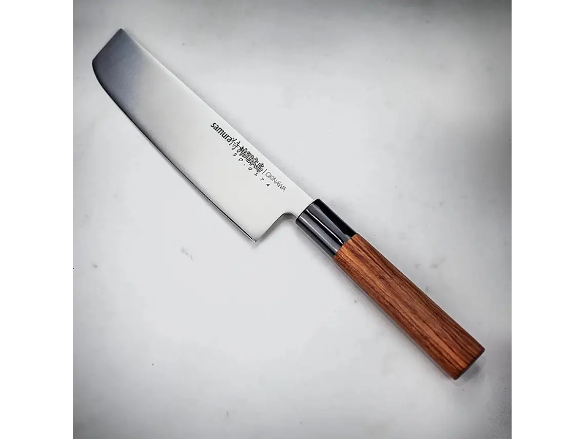 Cuchillo Nakiri. Mango madera Palo Rosa. Hoja 172 mm. 2