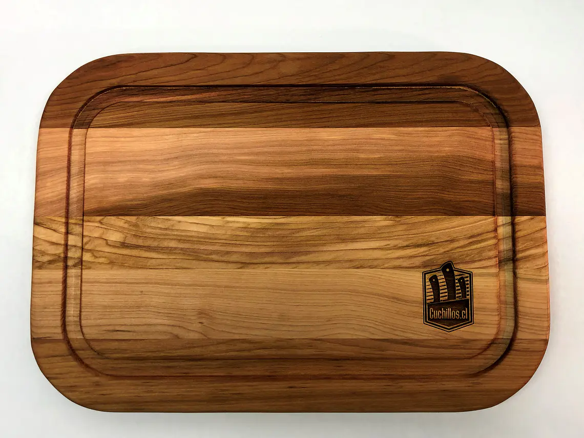 Tabla de Cocina. Madera de Lenga. Pequeña. 34 x 24 cm. 1