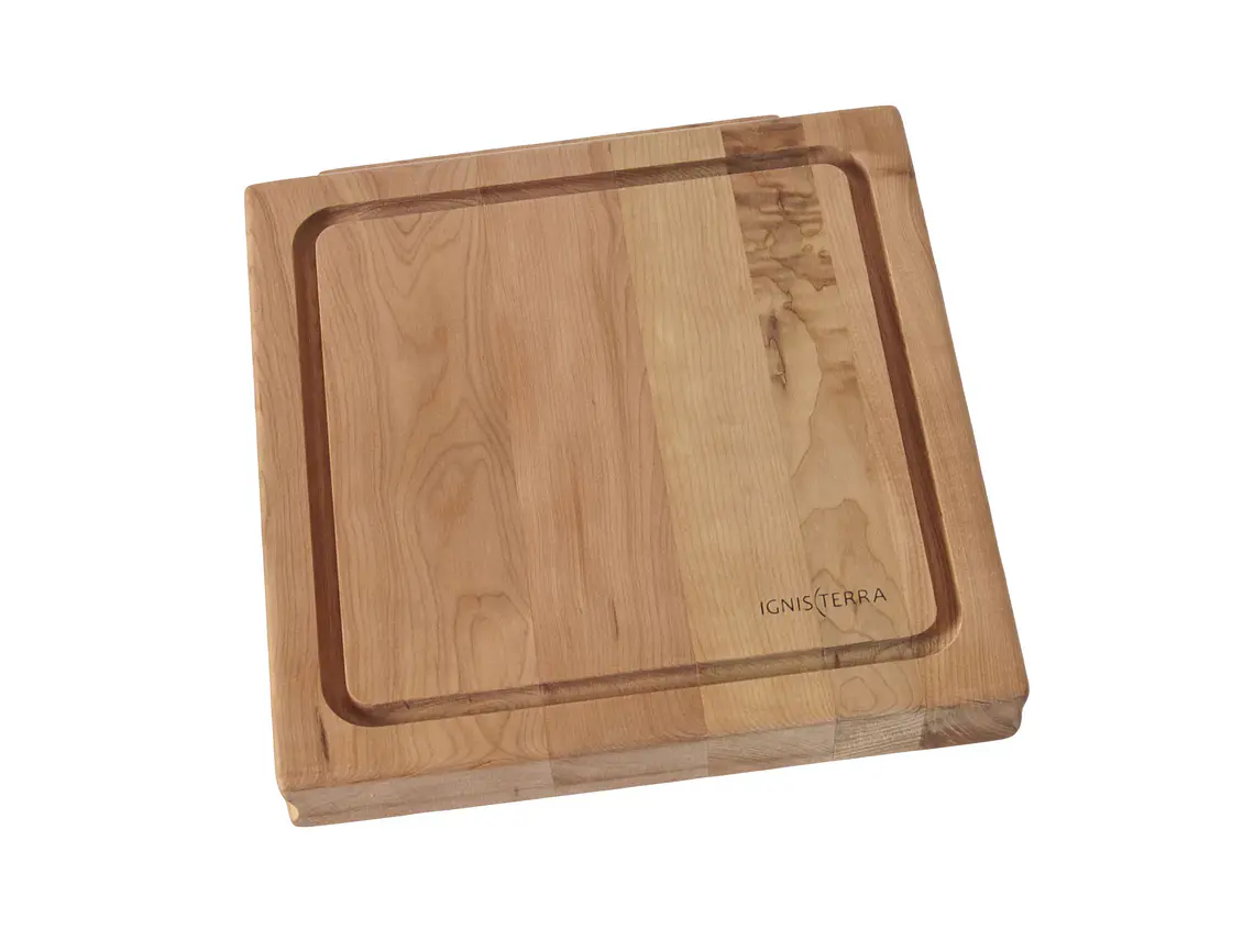 Tabla de Cocina. Madera de Lenga. 34 x 34 cm. 1