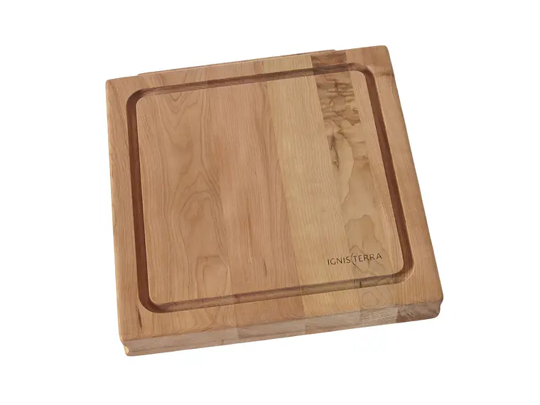 Tabla de Cocina. Madera de Lenga. 34 x 34 cm. 1