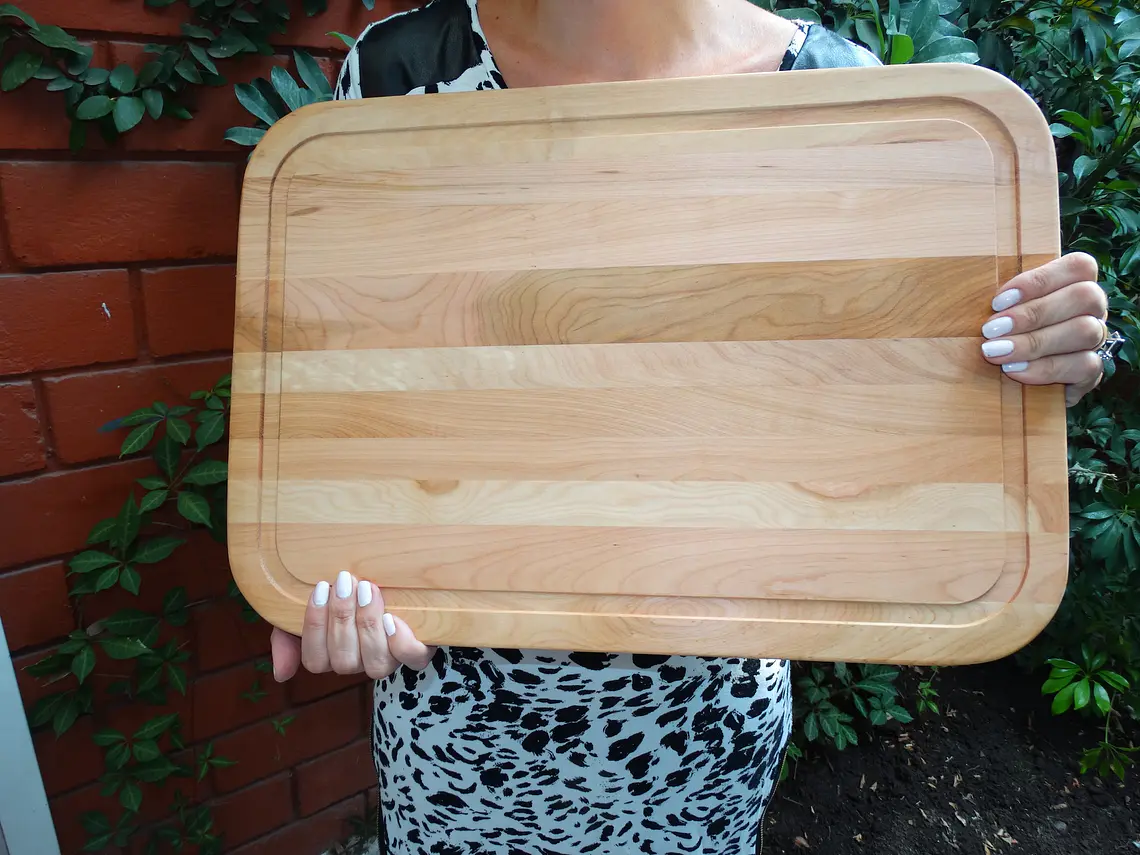 Tabla de Cocina. Madera de Lenga. Grande. 49 x 34 cm. 2