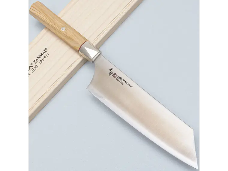 Cuchillo Bunka. Acero Aogami. Hoja 180 mm. 1
