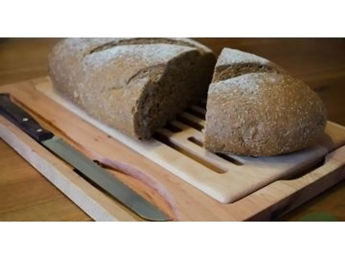 Tabla de Pan. Madera de Lenga. 40 x 30 cm. 2