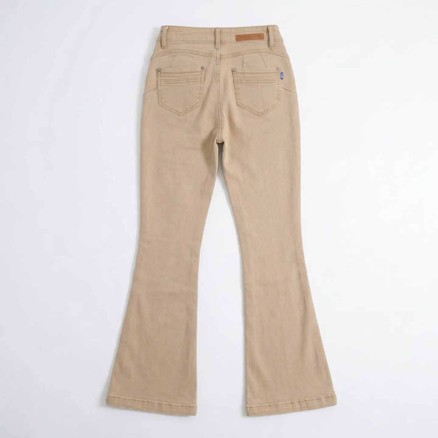 Jeans Flare Mujer Tiro Alto Beige con Push-Up 3
