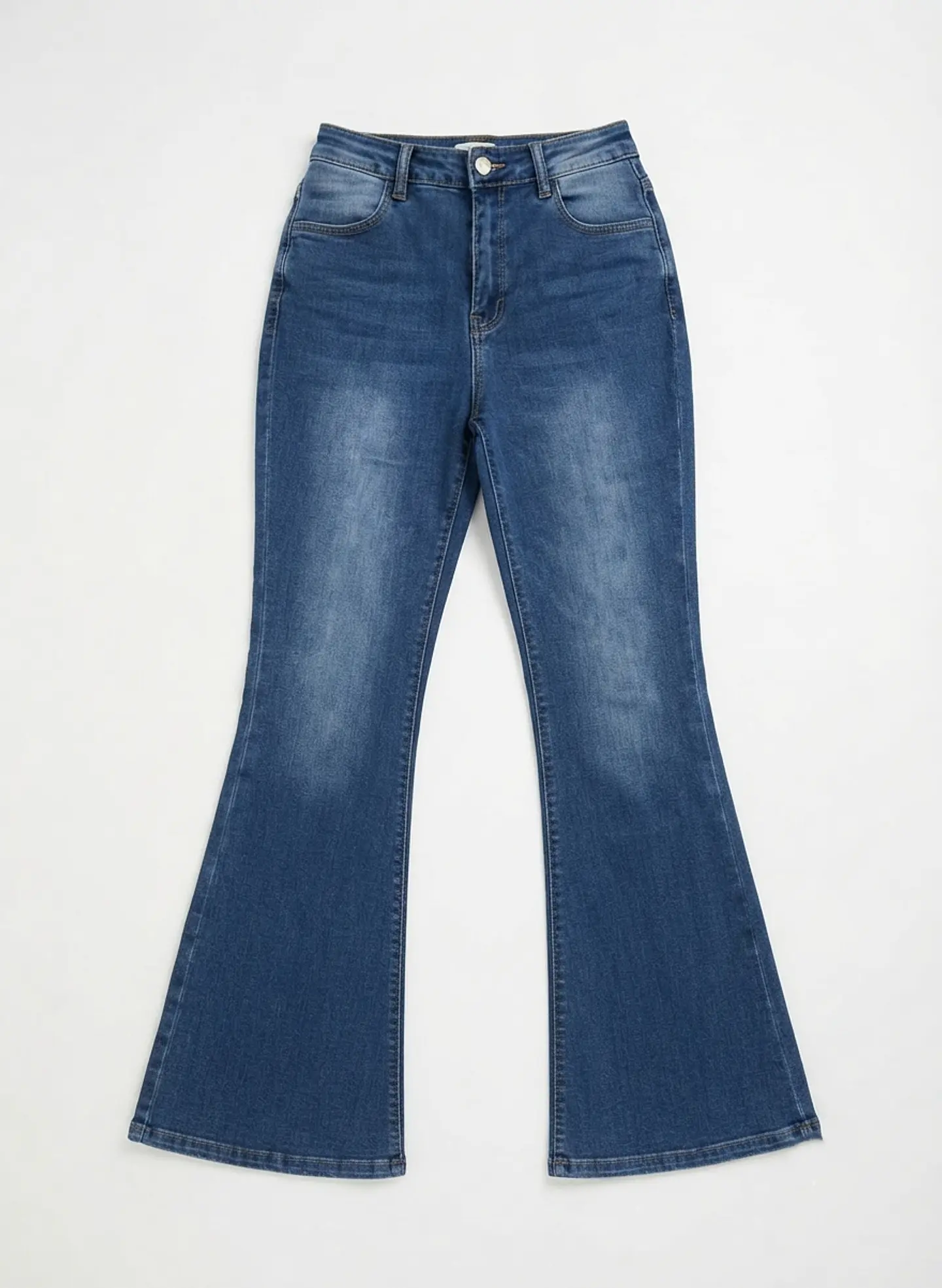 Jeans Flare Mujer Tiro Alto Azul Clásico Focalizado 3