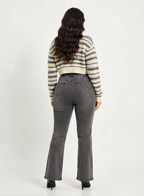 Jeans Flare Mujer Tiro Alto Grafito Costura Frontal