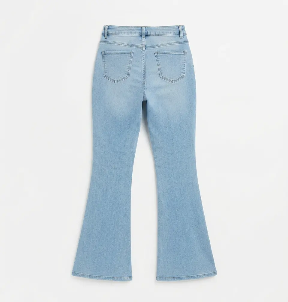 Jeans Flare Mujer Tiro Alto Celeste Lavado Costura Frontal 4