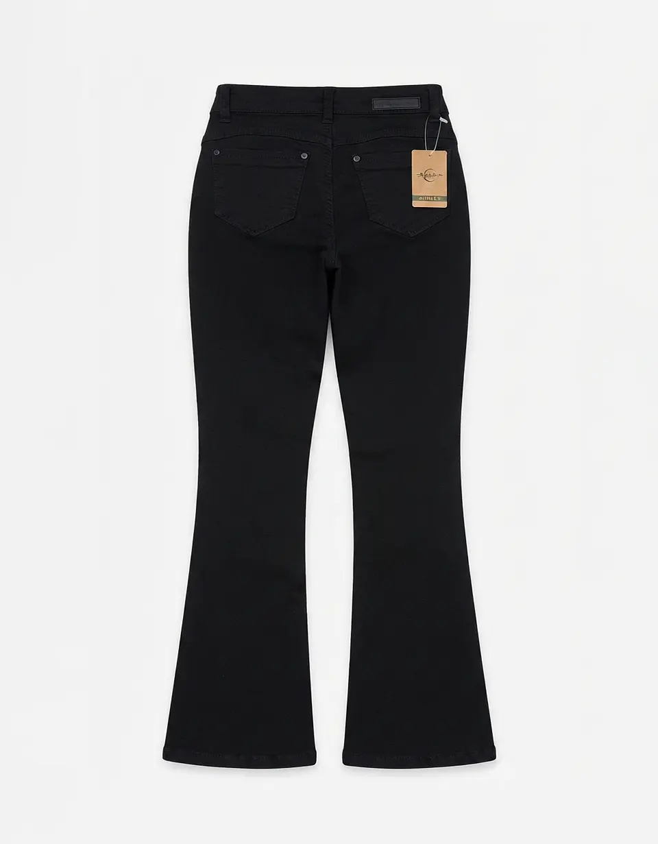 Jeans Flare Acampanado Linea Frontal Negro Solido con Push-Up 4