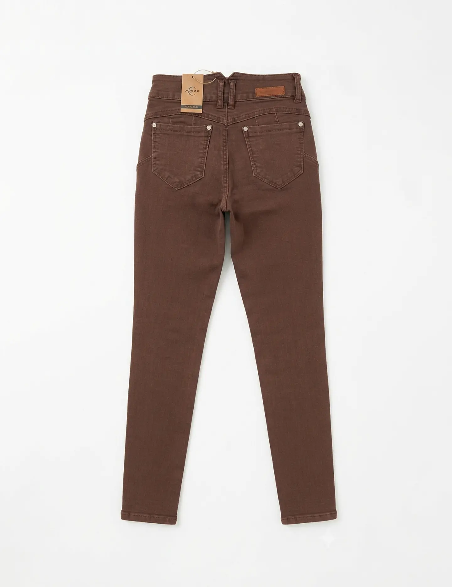Jeans Skinny Elasticado Tiro Alto Chocolate Pretina Corazon 4