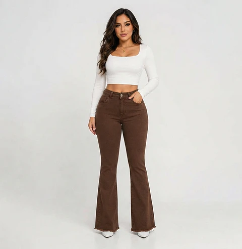 Flare Acampanado Tiro Alto Chocolate con Push-Up