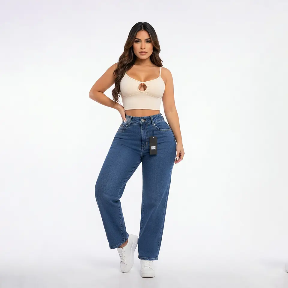 Mom Jean Azul Clásico Lavado Tiro Alto y Push-Up 3 Botones Traseros 1