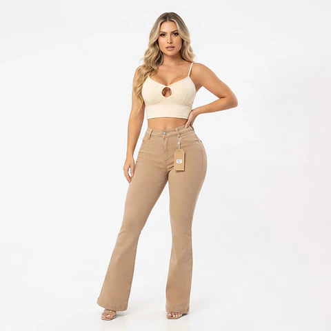 Flare Acampanado Beige Arena Con Push-up 