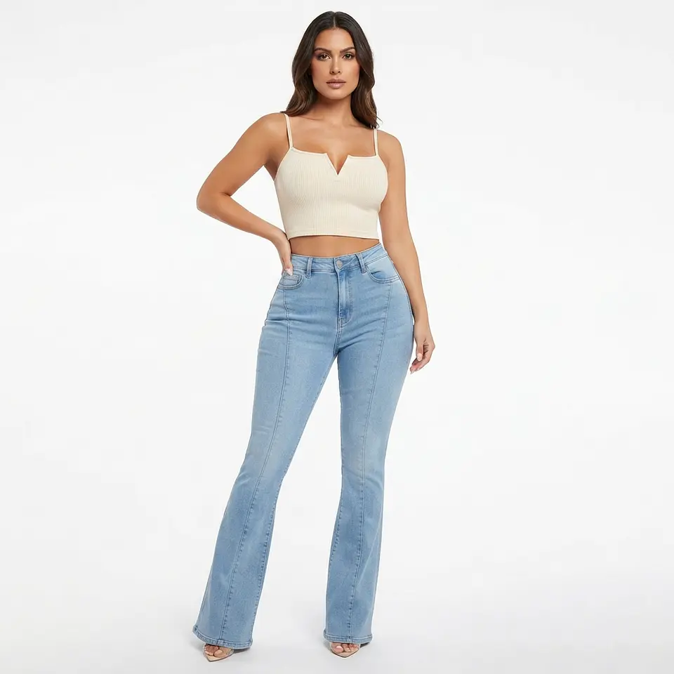 Flare Celeste Costura Vertical Frontal Lavado Tiro Alto con Push-Up 1