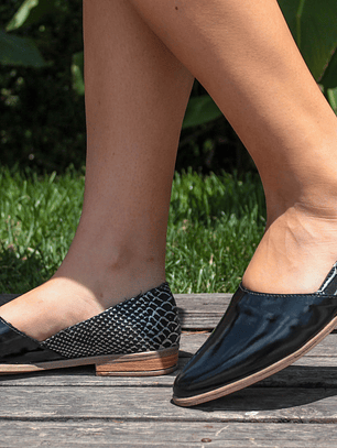 Babucha Negro CH Plata Texturado