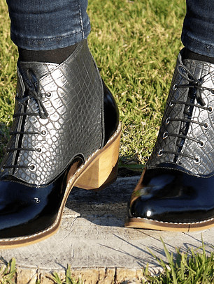 Botín Cordón Negro Plata