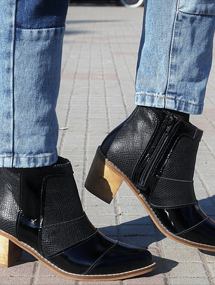 Botín Cierre Negro Charol  