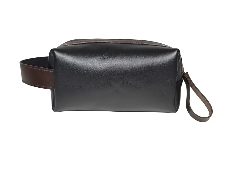 Neceser de cuero negro  1