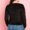 Sweater peludito con botones SW028