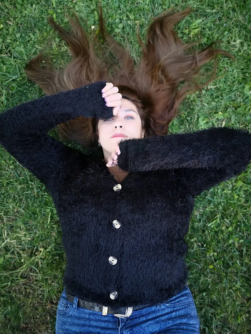 Sweater peludito con botones SW028 4