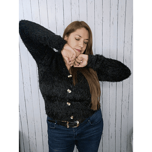 Sweater peludito con botones SW028