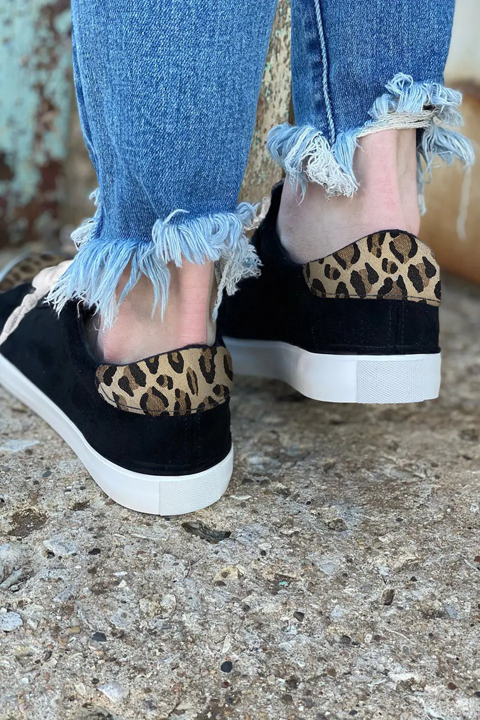 Zapatillas Z001 tipo gamuza con diseño animal print 2
