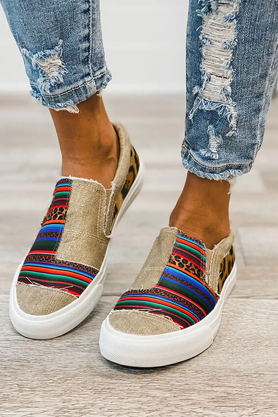Zapatilla Z005 tipo lona lineas 1
