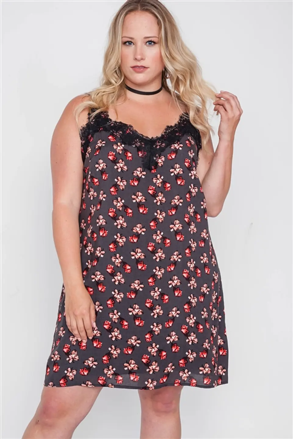 Vestido PV195 corto con tirantes 1