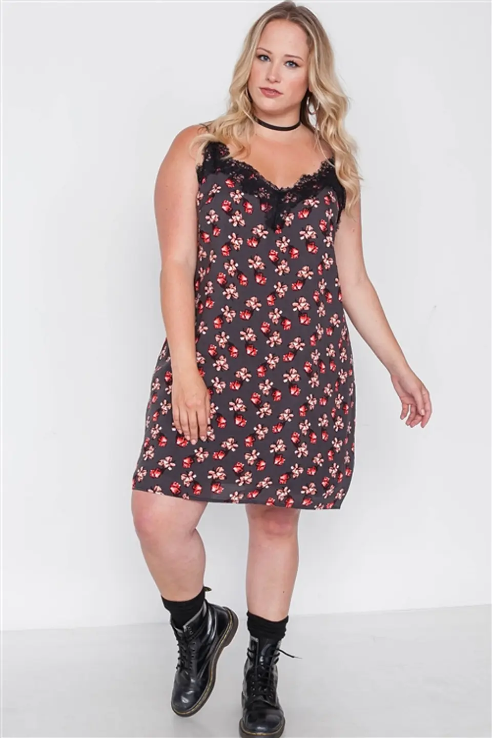 Vestido PV195 corto con tirantes 3