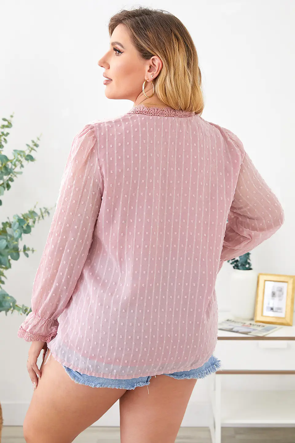 Blusa con mangas larga en transparencia BL068 3
