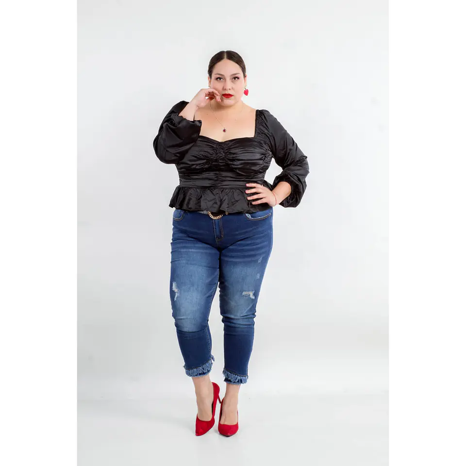 Jeans JE007 flequillos en bota 2