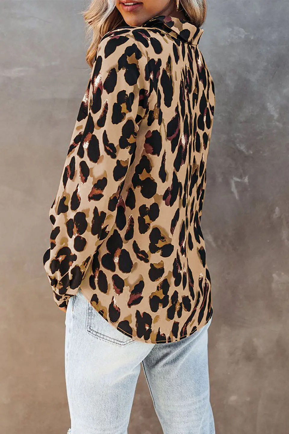 Blusa satinada animal print BL083 5