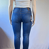 Jeans detalle en bota JE030