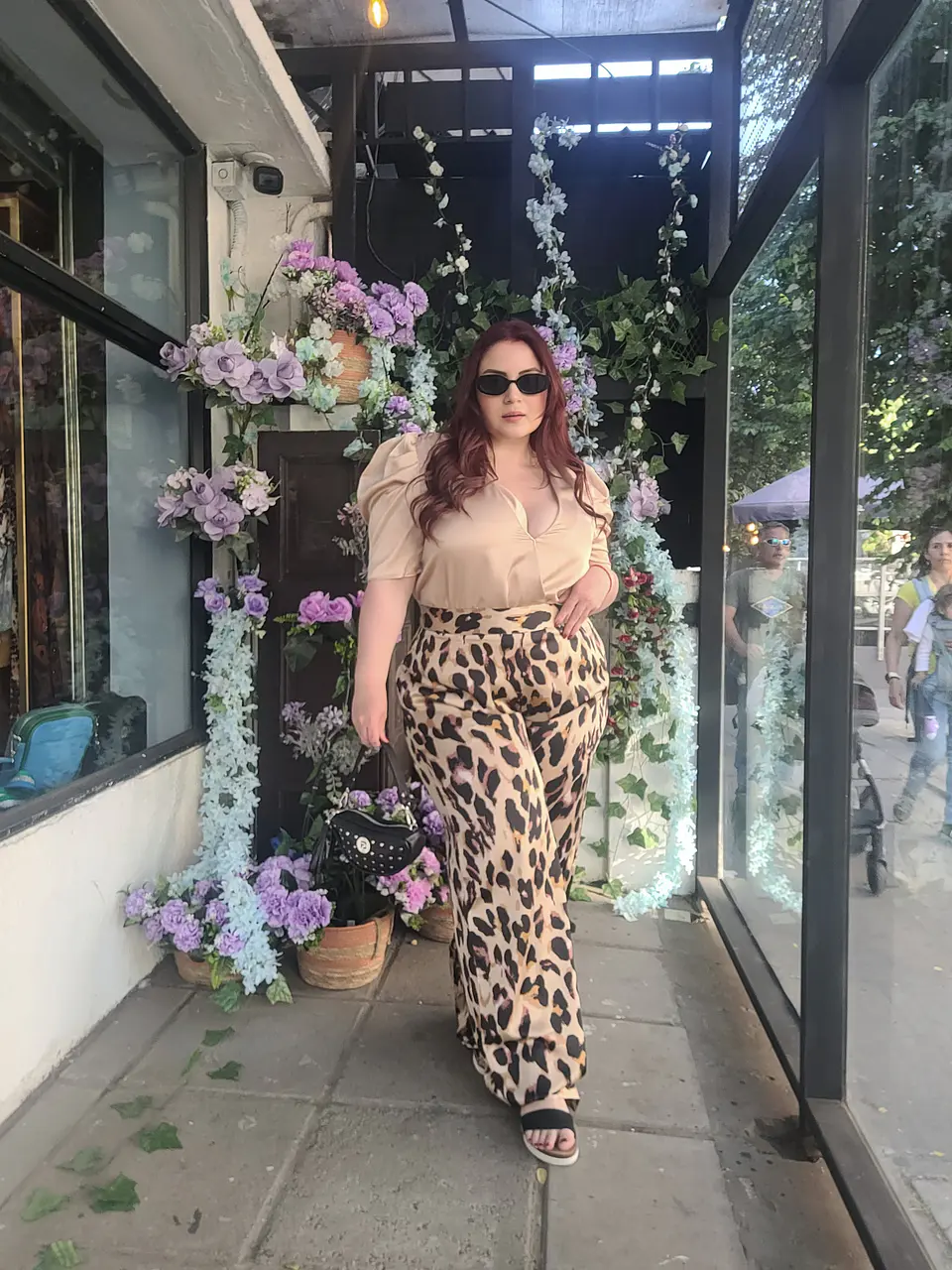 Pantalón PJ061 palazo animal print semibrillante  1